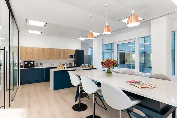 650平米鄭州辦公室設(shè)計效果圖