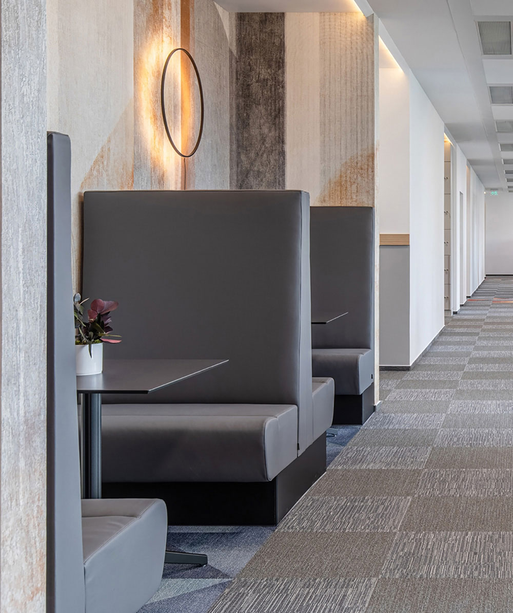 鄭州科技公司辦公室裝潢設計效果圖