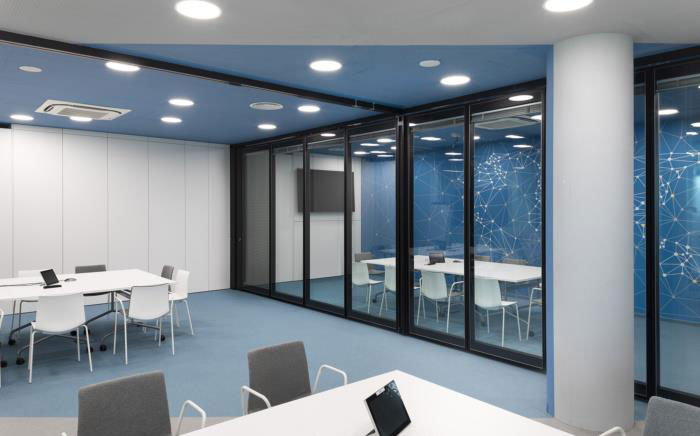 200平米工業(yè)風(fēng)格辦公室設(shè)計效果圖