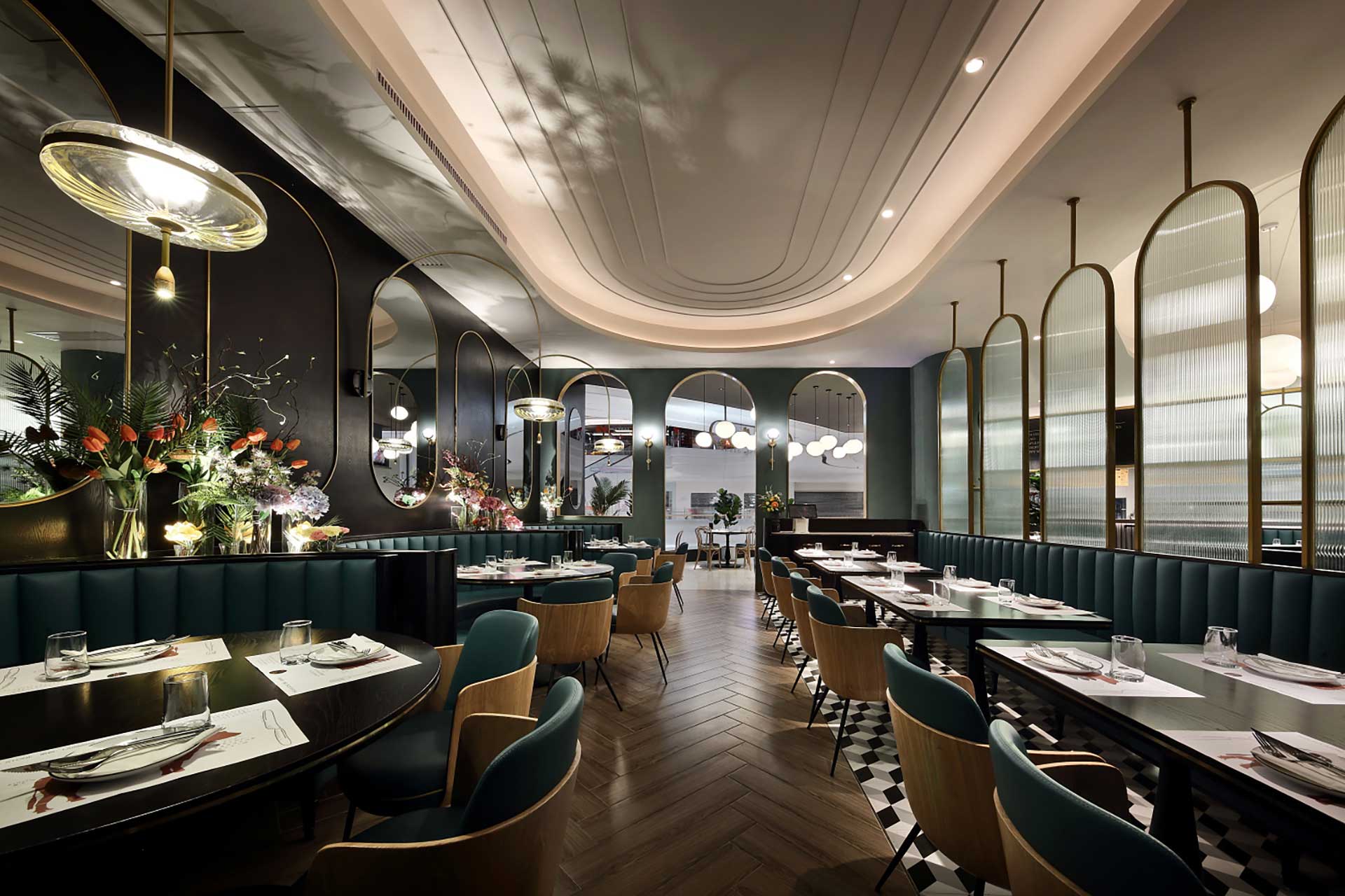 300平米牛扒店裝修設(shè)計效果圖