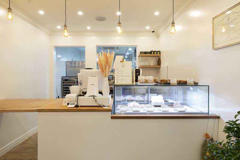 65平米法式甜點(diǎn)咖啡館裝修效果圖